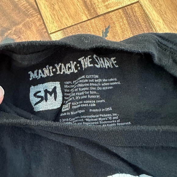 Lot of 2 men’s small Jeff Dunham & Michael Meyers shirts lightly used - Picture 3 of 4